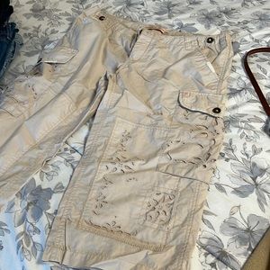 Very cute Miss Me Cargo pants